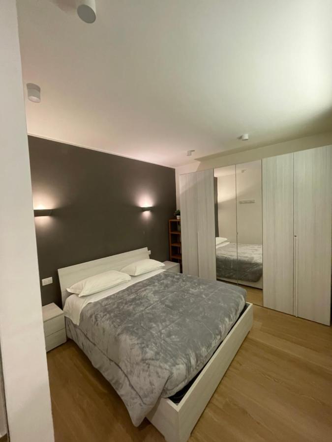 Sisters' House Appartement Bari Buitenkant foto