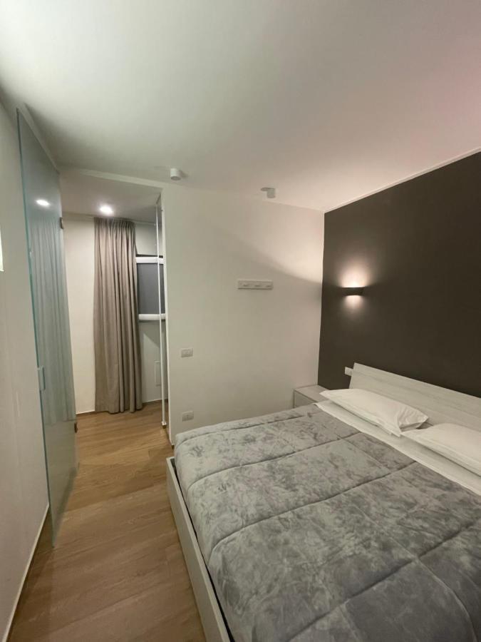 Sisters' House Appartement Bari Buitenkant foto